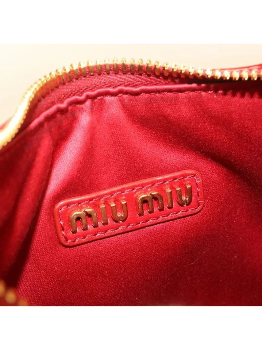 Miu Miu Miu Hobo Handbag Patent Leather